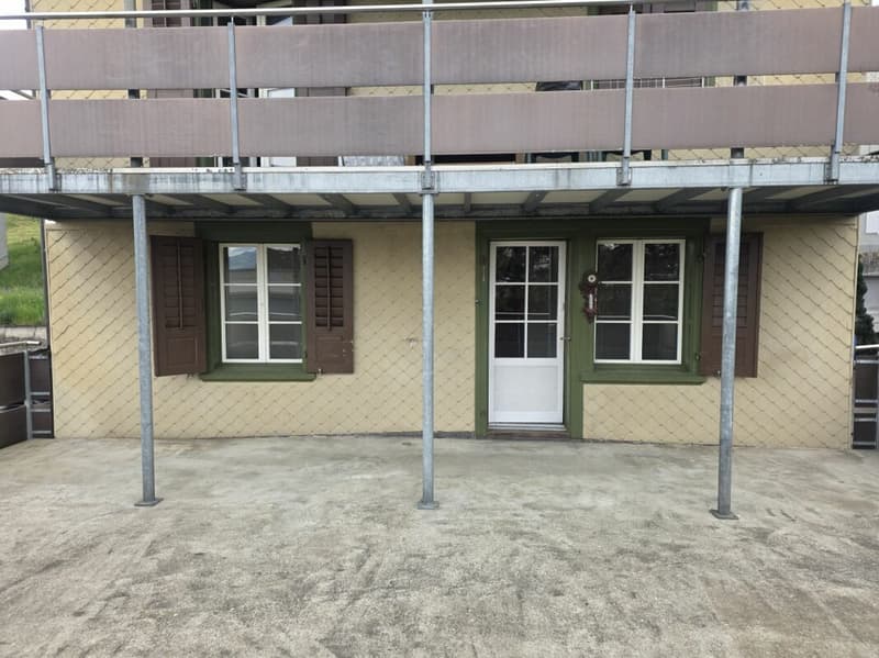 Charmante 4 Zimmer Altbauwohnung zu vermieten (5)