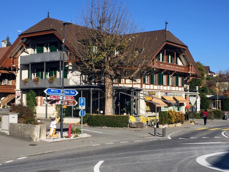 Sales shop/practice/office next to Kafi Riggi (3)