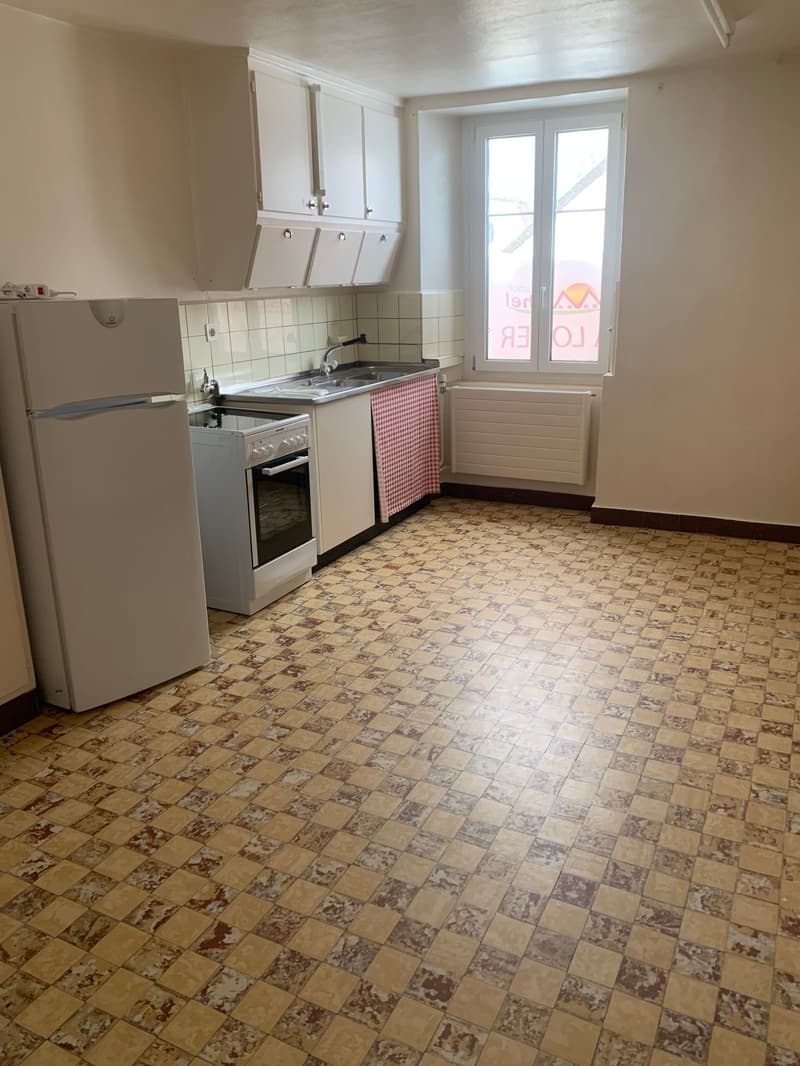 Appartement de 3 pièces à La Côte-aux-Fées (1)