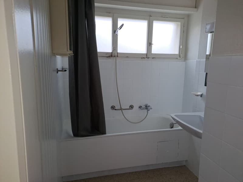 Appartement de 4 pièces avec balcon à Les Verrières (8)