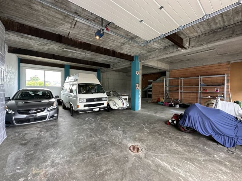 Liebevoll saniertes Wohnhaus mit Werkstatt und viel Platz für Ihre Fahrzeuge (6)
