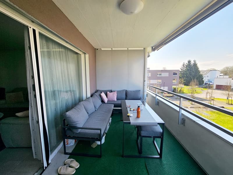 Moderne, helle 3.5 Zimmerwohnung mit Balkon in Oberentfelden (9)
