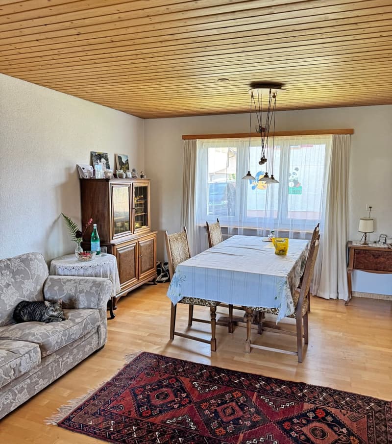 ...das schmucke Zuhause mit grossem Garten... (13)
