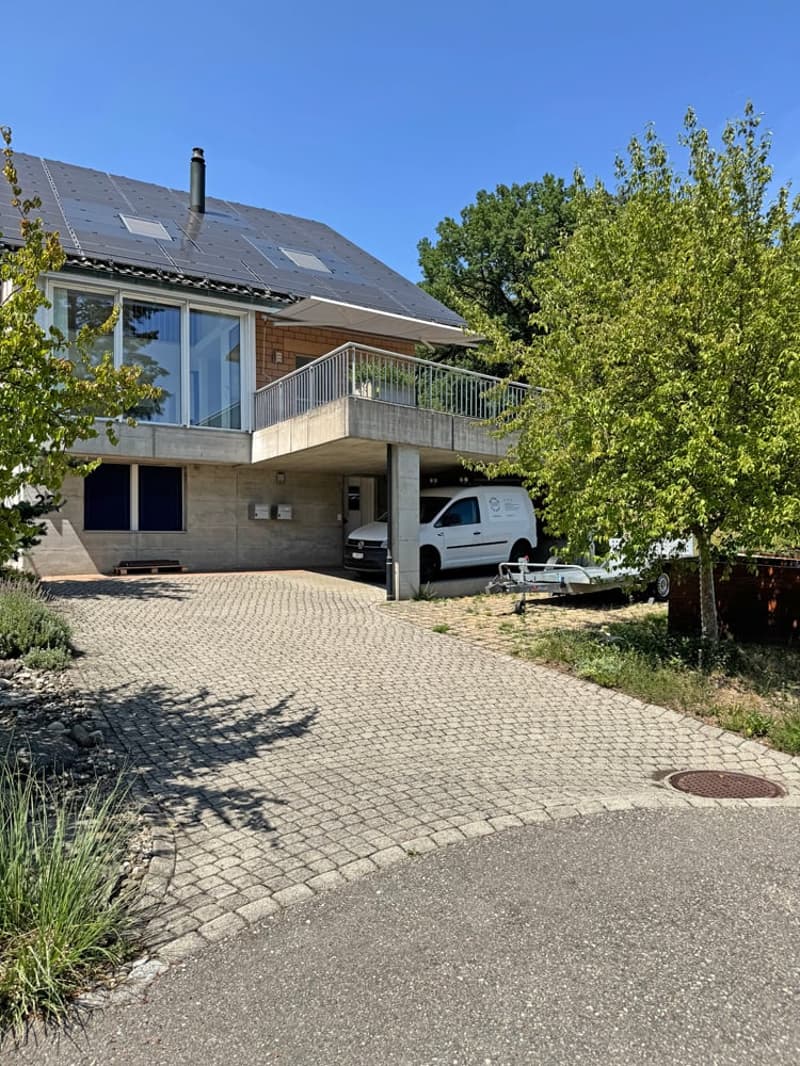 5.5 Zi. EFH mit Studiowohnung und beneidenswerter Weitsicht (3)
