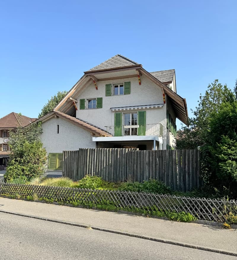 ...grosszügiges Zuhause im Herzen von Madiswil... (2)