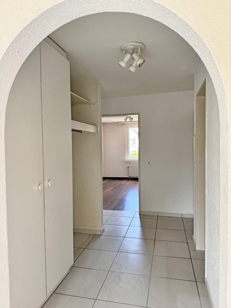 ...greifbar & nahbar - tolle Wohnung mit Balkon... (4)