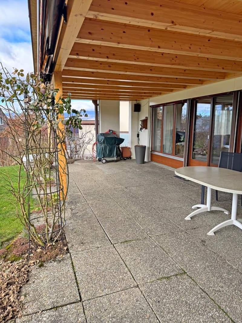 ...grosses Haus, herrlicher Garten, erweiterbar auf 7.5 Zimmer... (10)