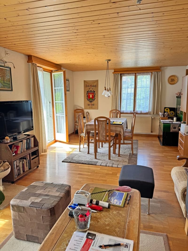 ...urig schön mit grossem Grundstück - tolles Familienhaus... (8)