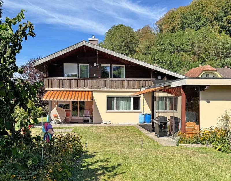 ...ein Familienhaus durch und durch - ein Dorf mit Lebensqualität... (1)