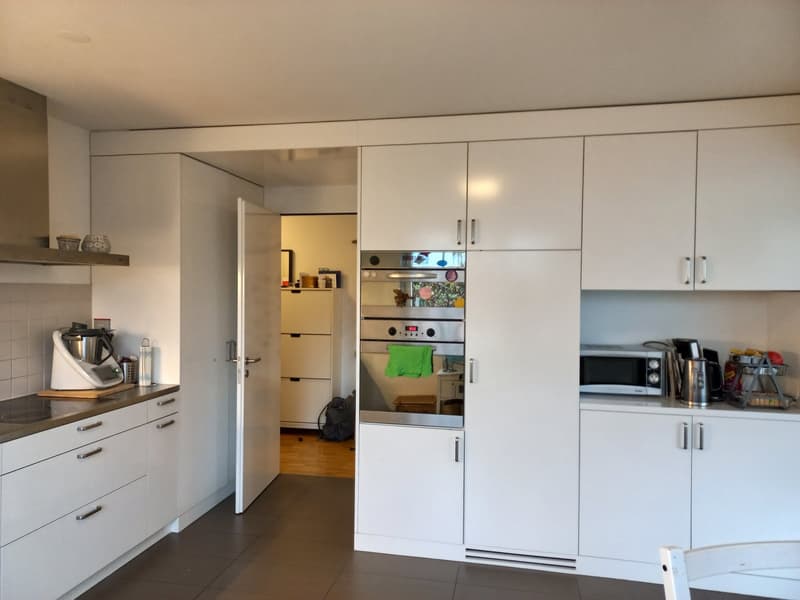 Grosszügige Gartenwohnung im Eigentumsstandard (3)