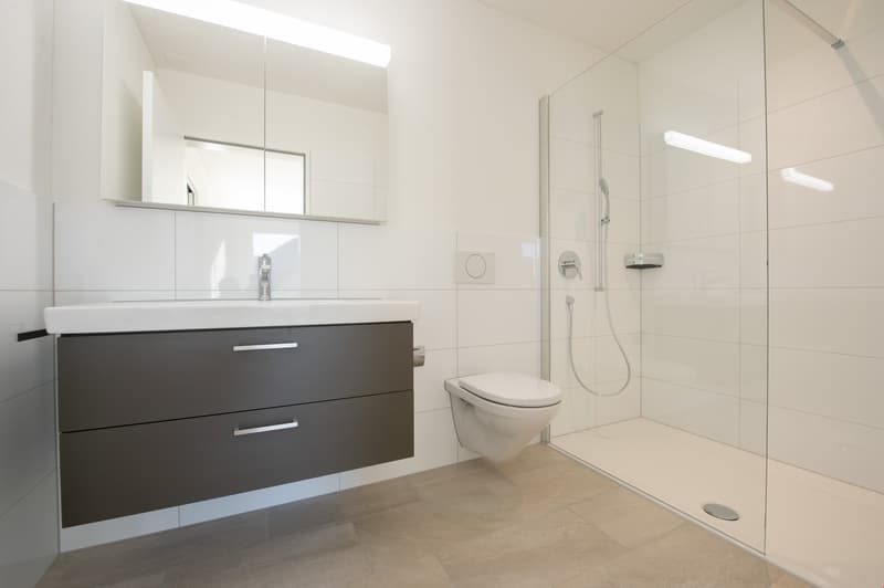 Dusche/WC direkt vom Schlafzimmer