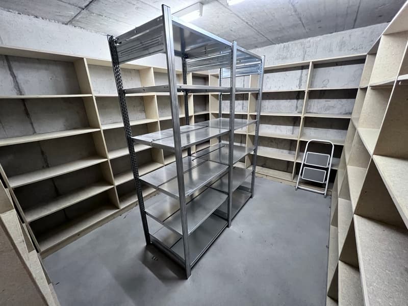 Bin i Gopfriedstutz ä Kiosk.. oder öppa ä Bank? Bin i äs Hotel oder ä Kasseschrank? (20)