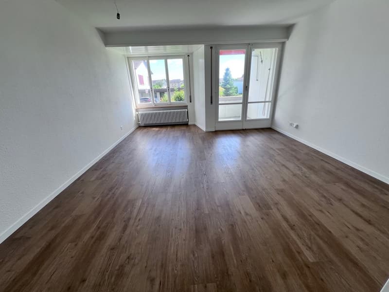 Wohnzimmer mit Vinylatboden