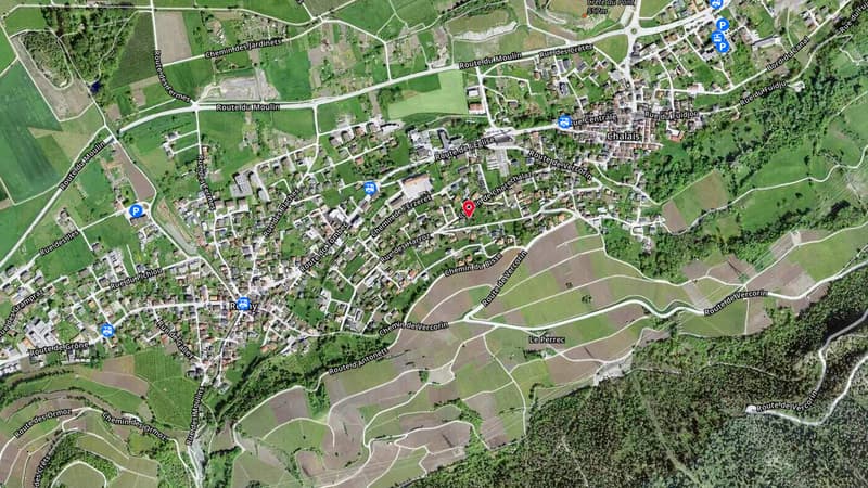 A VENDRE VILLA DE CHARME ET DE CARACTERE 6.5 PCES A CHALAIS (13)