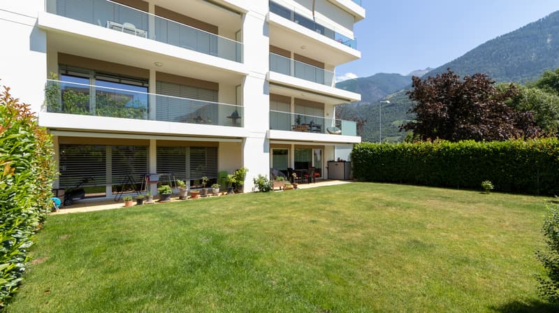 A VENDRE EXEPTIONNEL APPARTEMENT 3.5 PCES A GRANGES (1)