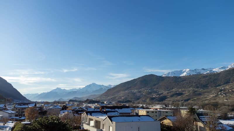 A VENDRE APPARTEMENT 3.5 PCES DE STANDING A RECHY (4)