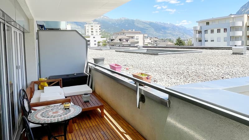 A VENDRE SPACIEUX APPARTEMENT 4.5 PCES A SIERRE (9)