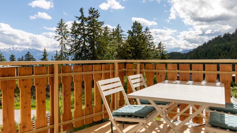 A LOUER STUDIO MEUBLE A CRANS-MONTANA (1)