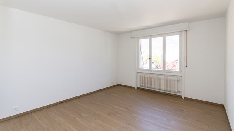 A LOUER JOLI APPARTEMENT 3.5 PCES A SIERRE (5)