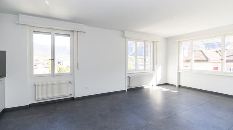 A LOUER JOLI APPARTEMENT 3.5 PCES A SIERRE (4)