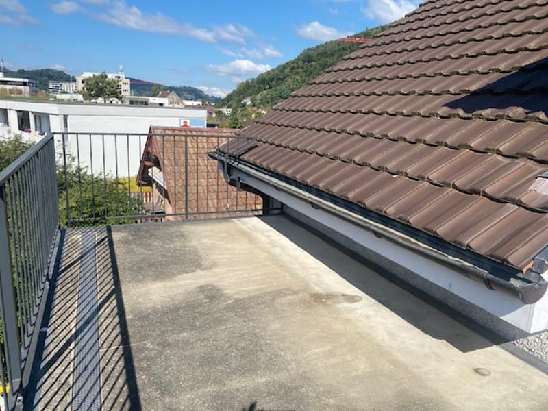 3.5 Zimmerwohnung mit Balkon und Blick auf den Garten (7)