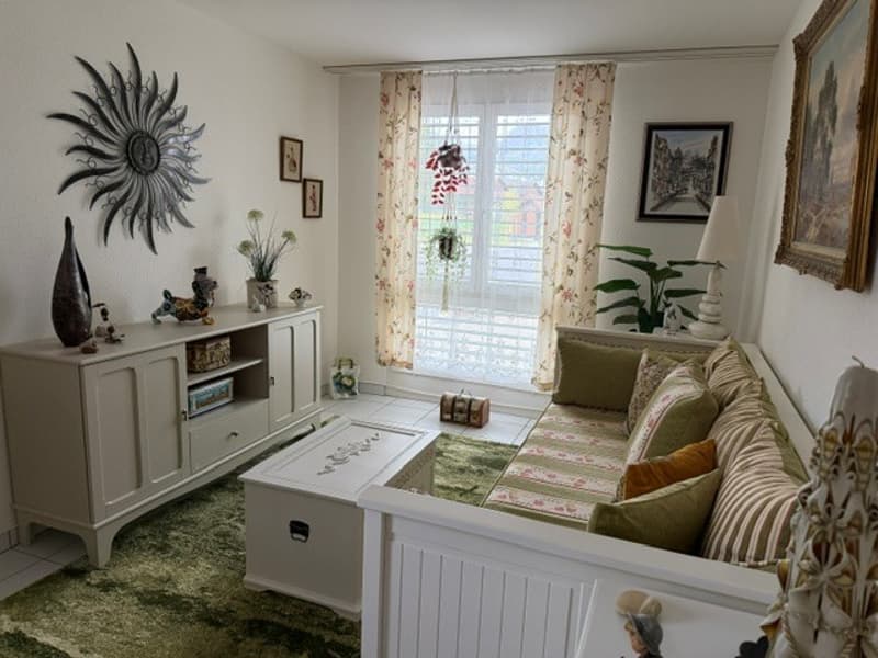 Helle 4-Zimmer-Wohnung mit Balkon in Ormalingen (7)