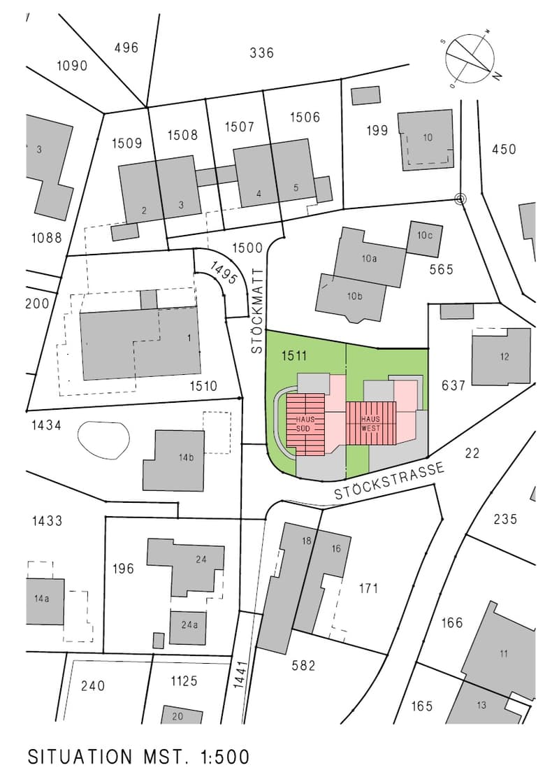 floor plan of an urban plot with labeled structures such as building and room sections