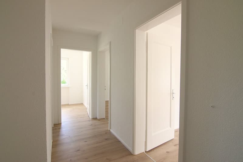 Attraktives Mehrfamilienhaus mit 8 Wohnungen in Zuchwil (12)