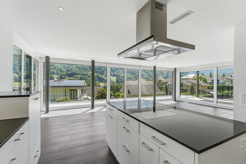 5.5-Zimmer-Gartenwohnung mit Nidwaldner Bergblick (8)