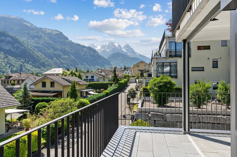 5.5-Zimmer-Gartenwohnung mit Nidwaldner Bergblick (21)