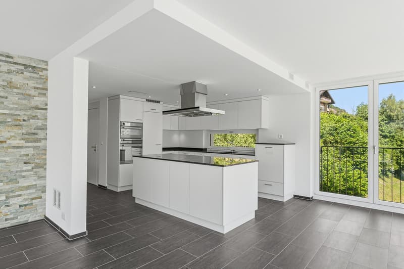 Charmante 4.5-Zimmer-Dachwohnung mit Bergblick in Dallenwil (7)