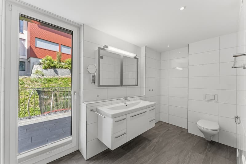 Charmante 4.5-Zimmer-Dachwohnung mit Bergblick in Dallenwil (16)