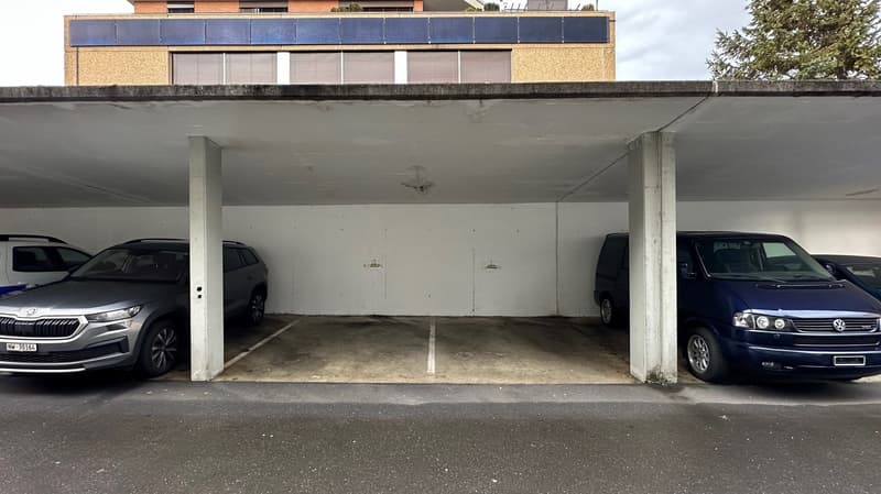 Gedeckte Unterstände in Stans zu vermieten (1)