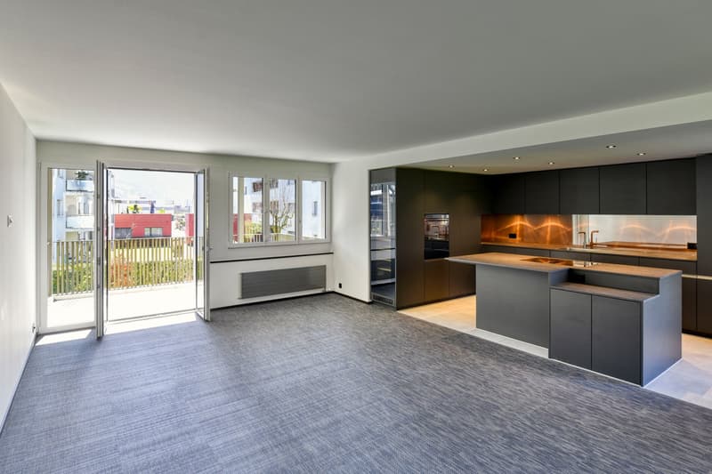 Mietwohnung in Eigentumsstandart mit 2 Schlafzimmern mit en Suite-Bädern und Weinschrank in Küche (6)