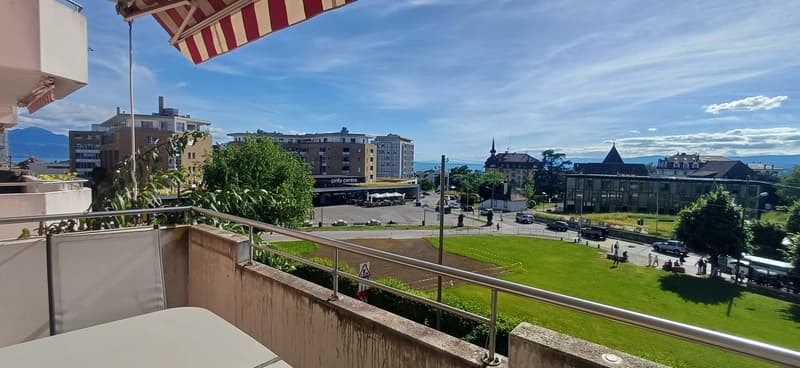À 2 pas de tout. superbe appart. 4.5 pcs. 3 balcons, PP sous-sol (9)
