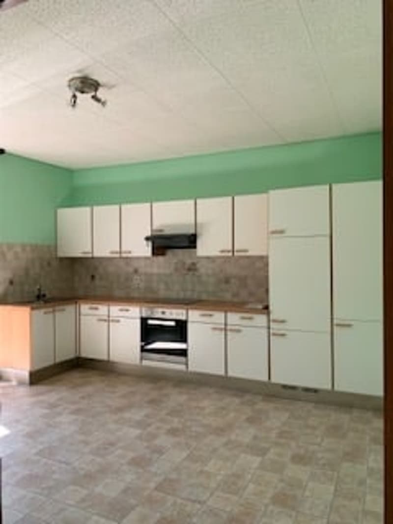 Affascinante appartamento mansardato di 6 locali a Bellinzona – disponibile subito (5)