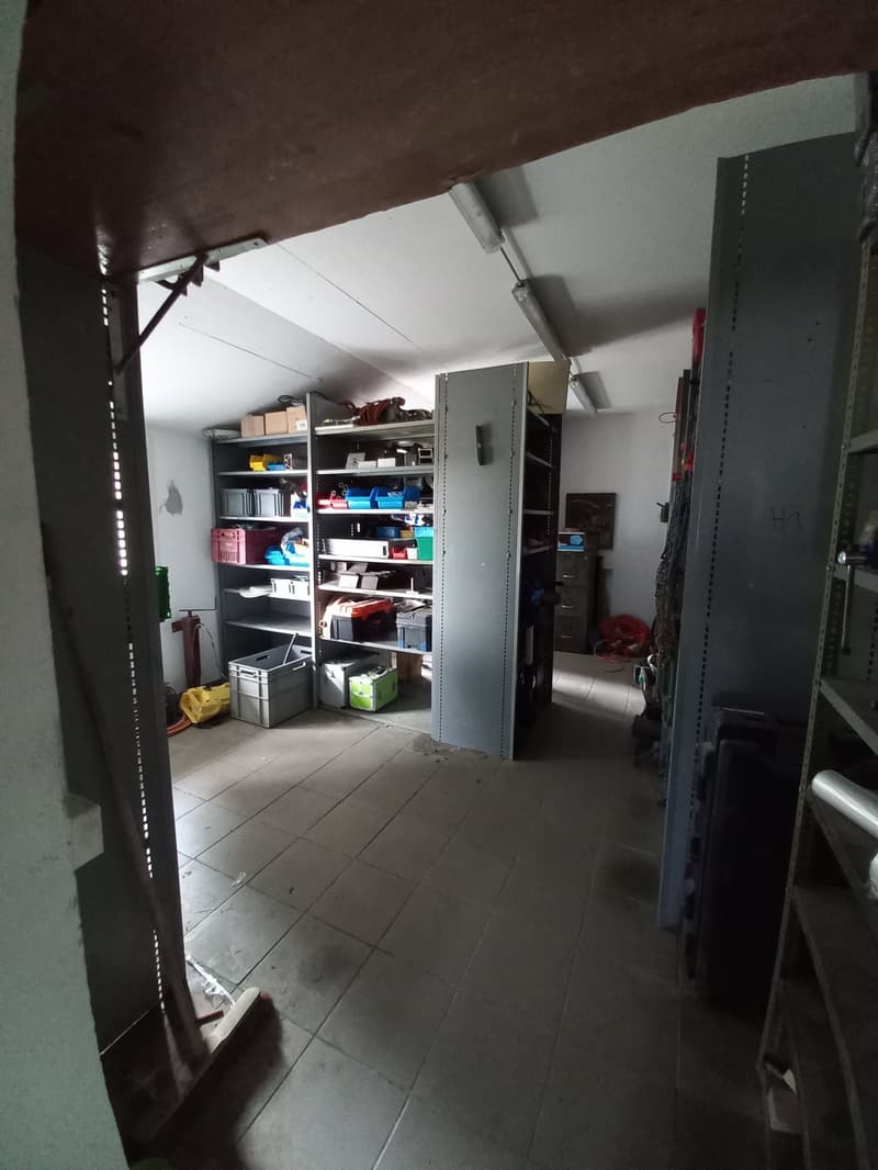 Immeuble d’habitation avec locaux commerciaux - Wohn-Geschäftshaus (16)