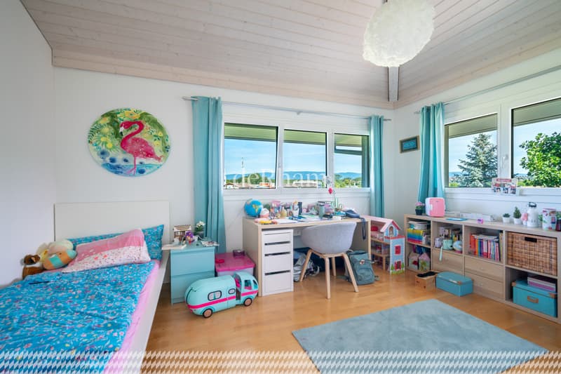 Magnifique villa individuelle de 6.5 pièces avec jardin (9)