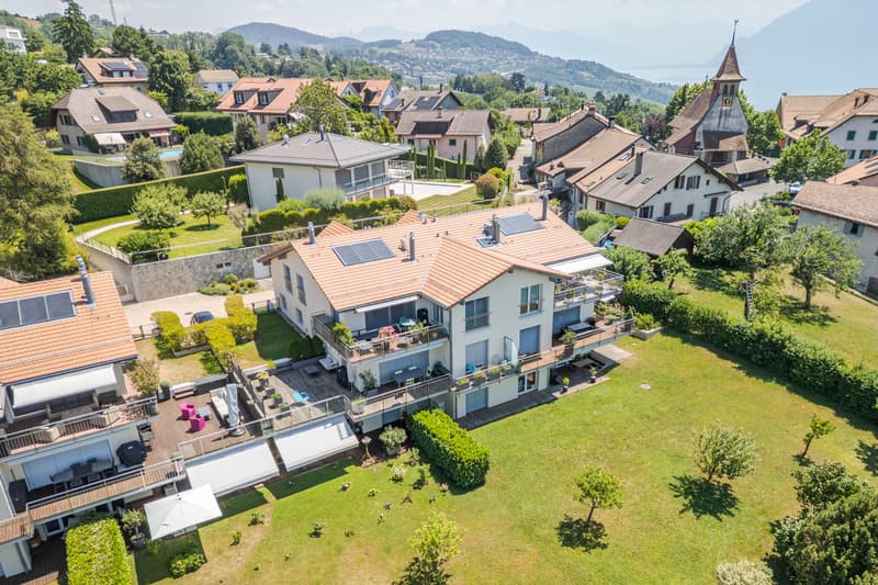 Appartement contemporain 5,5 pièces avec terrasse, jardin Vue Lac (13)