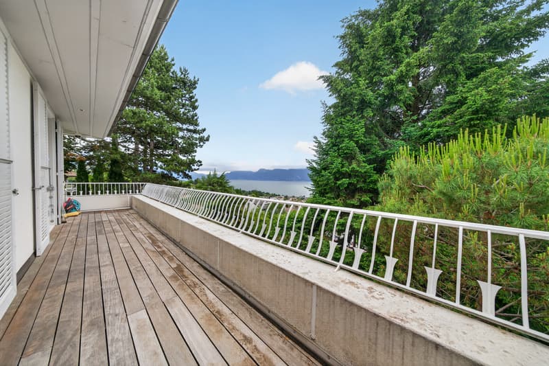 Magnifique villa individuelle avec vue sur le lac (7)