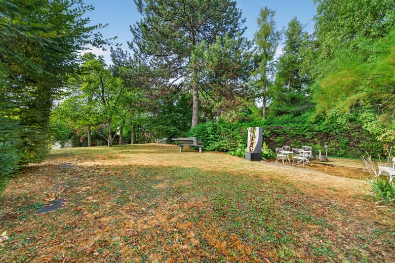 Charmante villa individuelle à rénover avec jardin (9)