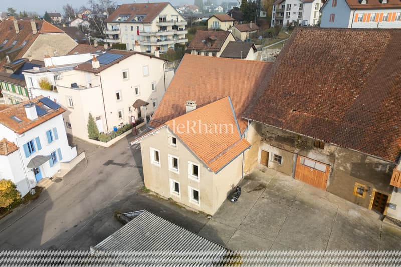 Maison villageoise de 5 pièces A rénover - Fort potentiel (5)