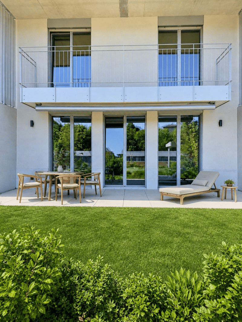 Spacieux et lumineux duplex avec terrasse et jardin privatif (4)