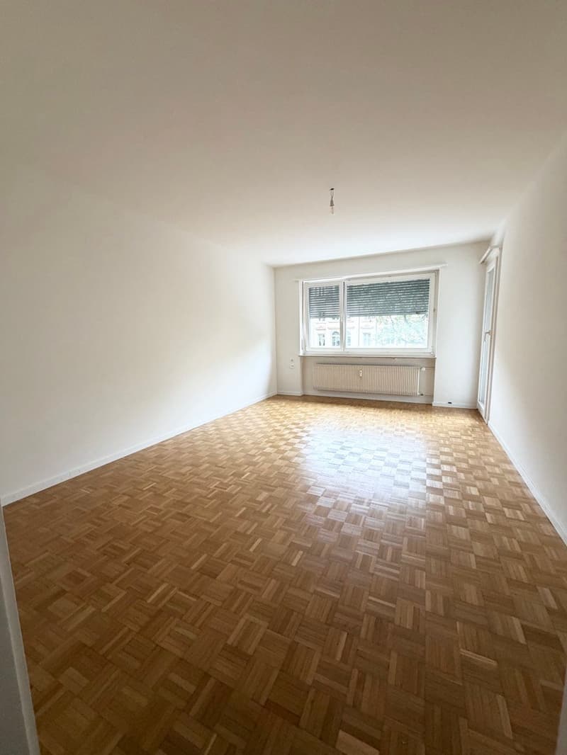 Helle 3-Zimmer-Wohnung mit 3 Balkon in Basel – sofort verfügbar! (1)
