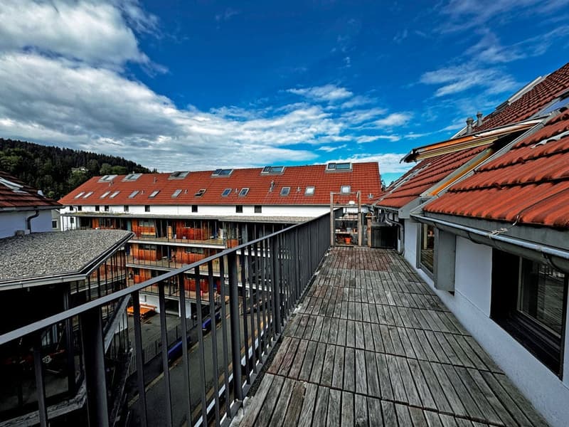 3.5 Zimmer Maisonette-Eckwohnung mit Balkon und Aussicht (10)