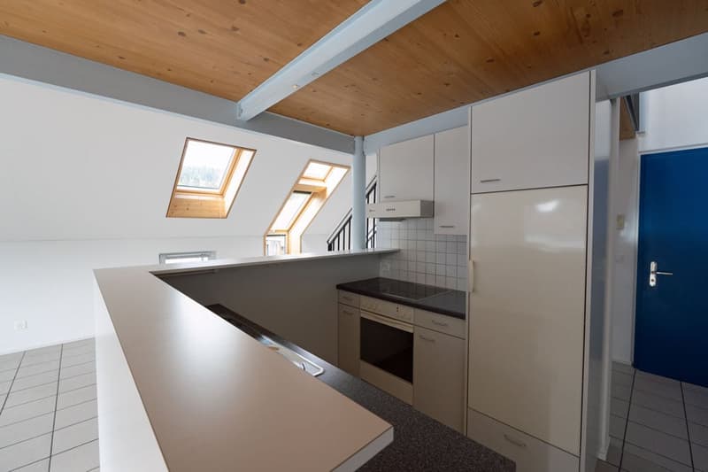 3.5 Zimmer Maisonette-Eckwohnung mit Balkon und Aussicht (4)