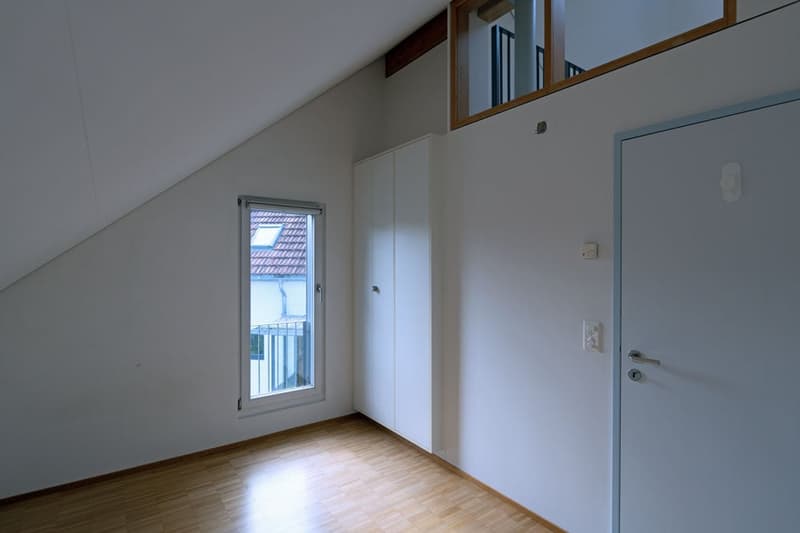3.5 Zimmer Maisonette-Eckwohnung mit Balkon und Aussicht (9)