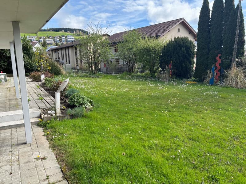 3-Familienhaus mit Garten (11)