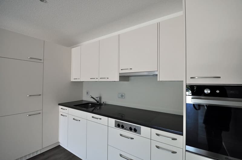 2.5-Zimmer-Wohnung mit Balkon beim Jakob-Markt (2)