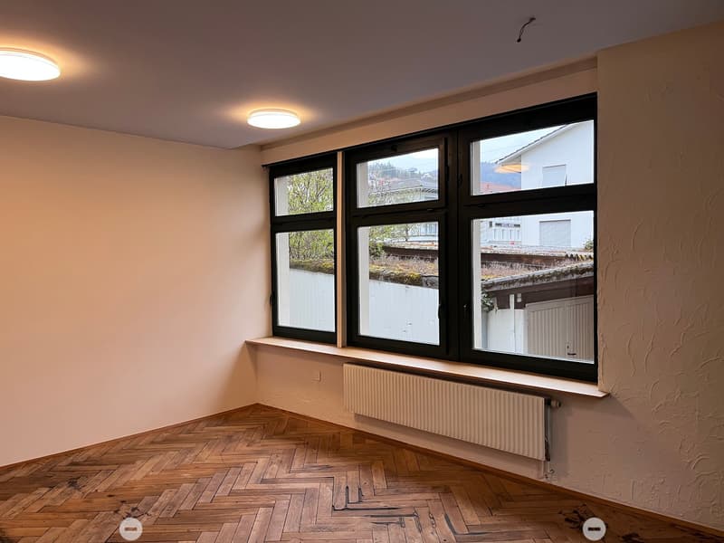renovierter Gewerberaum an Toplage in Biel – ideal für Salon, Praxis oder Büro (4)